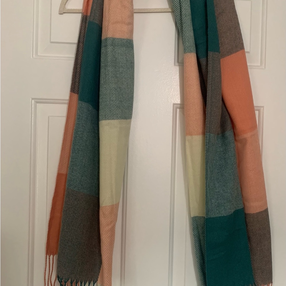 Colorful Checkered Woman’s Scarf